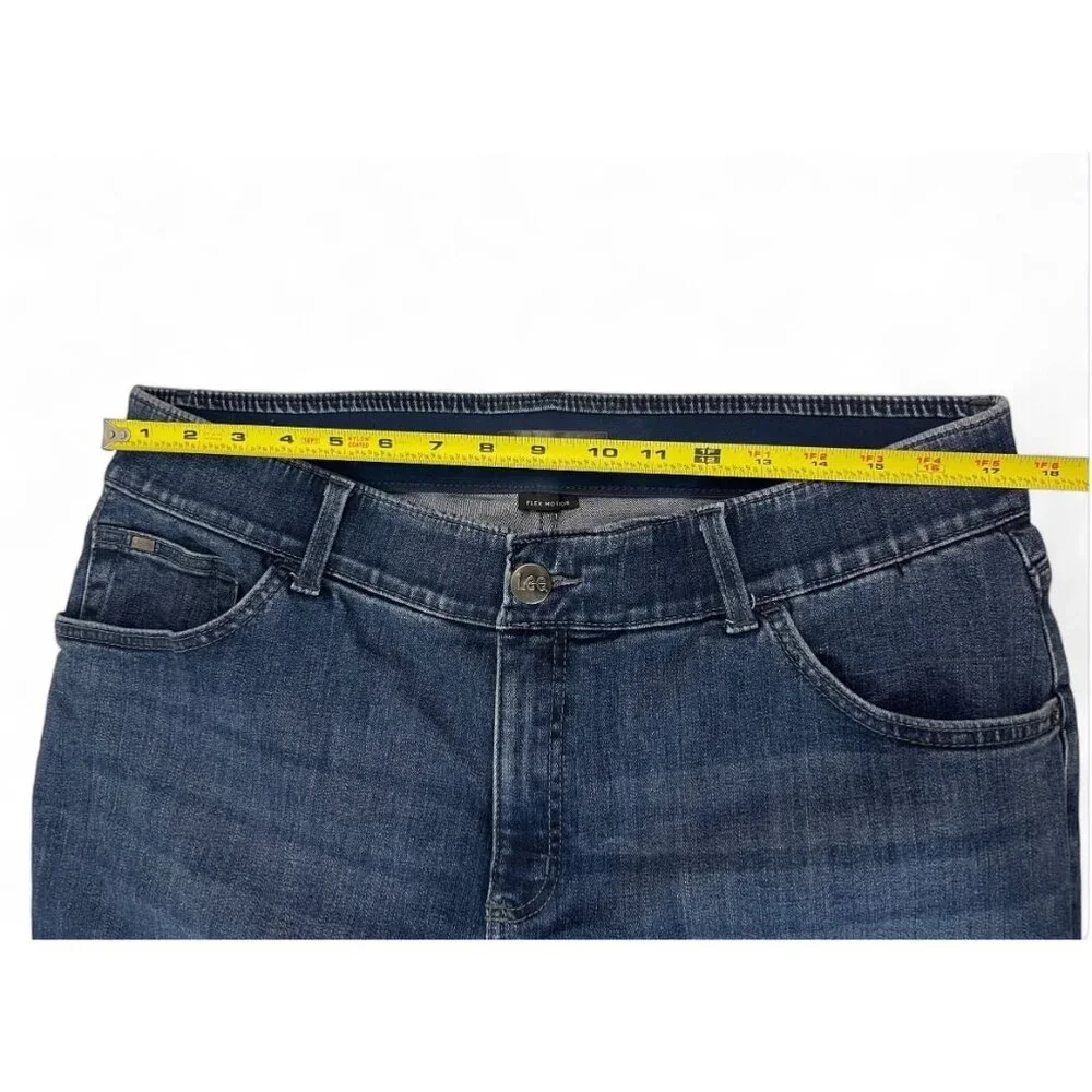Lee Women's Size Flex Motion Regular Fit Straight Leg Jean Royal Chakra 16 - Picture 7 of 15